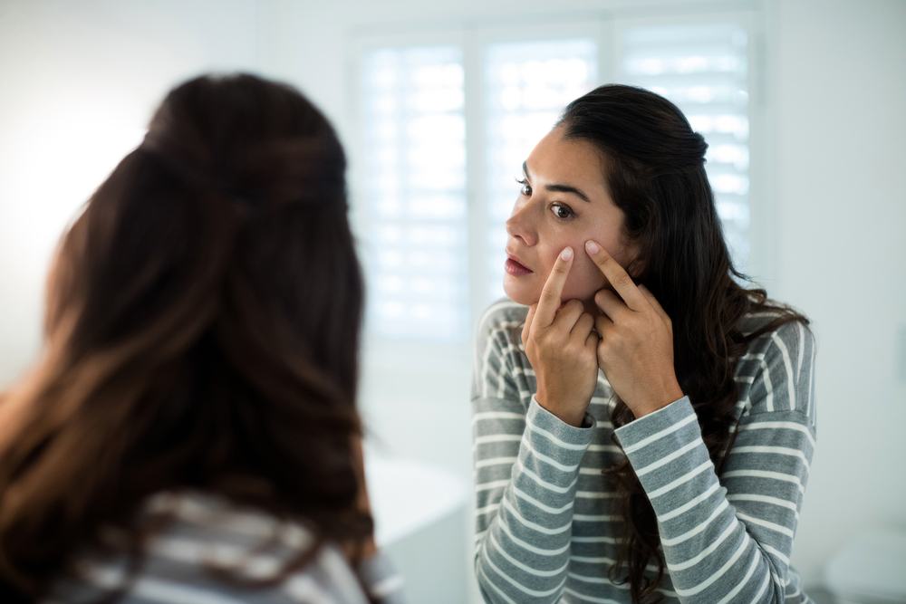 popping pimples is bad for your skin