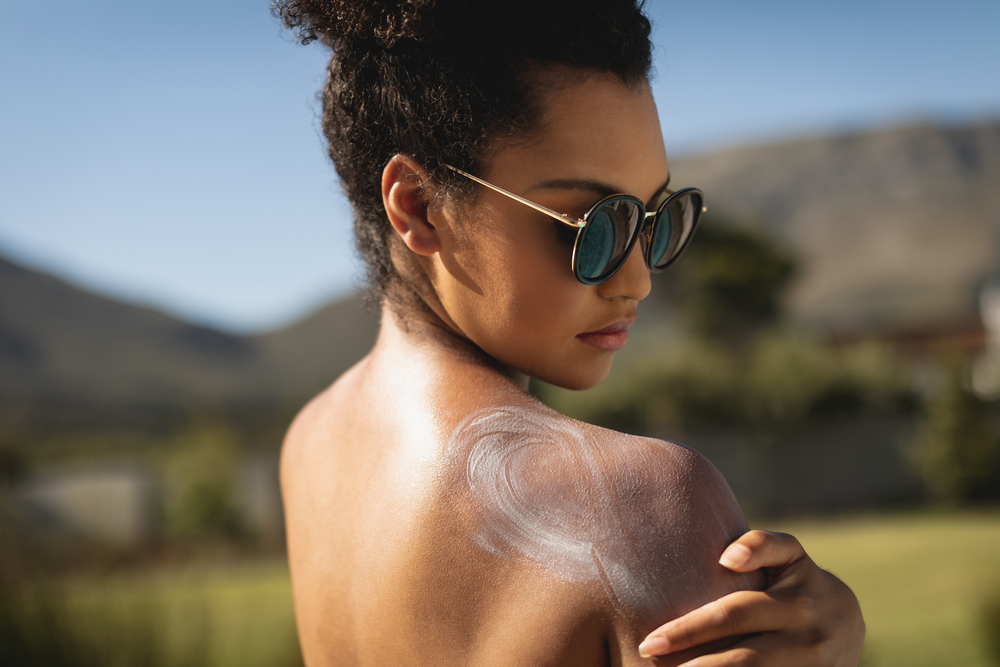 4 Important Reasons Why You Need To Wear Sunscreen Every Day